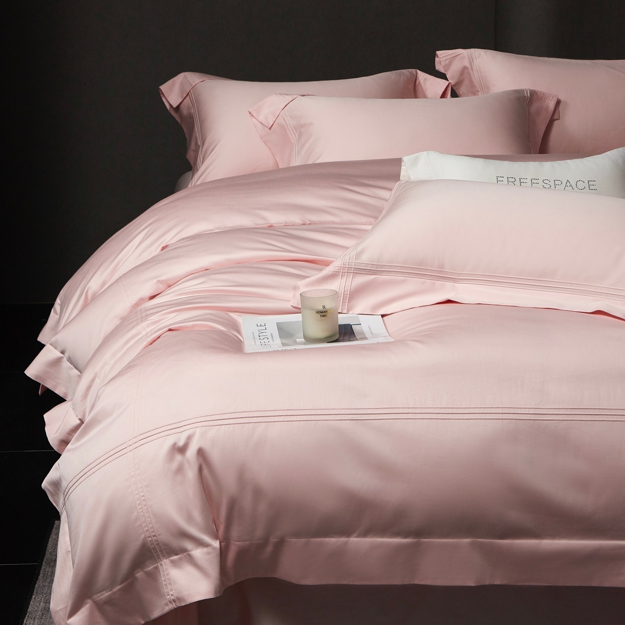 91家纺网 家纺一手货源 找家纺 时亿家居 2026新款轻奢酒店风纯棉长绒棉四件套-曼哈顿 曼哈顿-粉