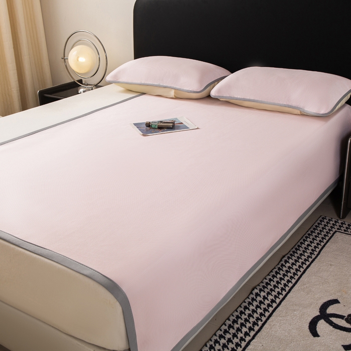 91家纺网 家纺一手货源 找家纺 春寻家纺 2026春夏新款千鸟格碳光冰丝席复合三明治款凉席席子 千鸟格-粉色-床席款