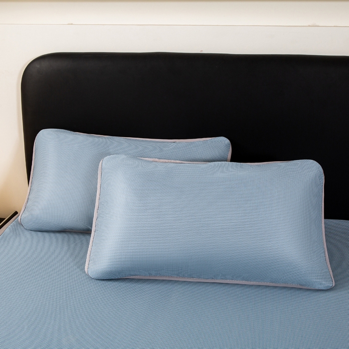 91家纺网 家纺一手货源 找家纺 春寻家纺 2026春夏新款千鸟格碳光冰丝席复合三明治款凉席席子 千鸟格-蓝色-床席款