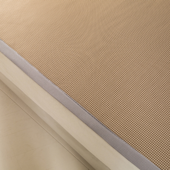 91家纺网 家纺一手货源 找家纺 春寻家纺 2026春夏新款千鸟格碳光冰丝席复合三明治款凉席席子 千鸟格-香槟金-床席款