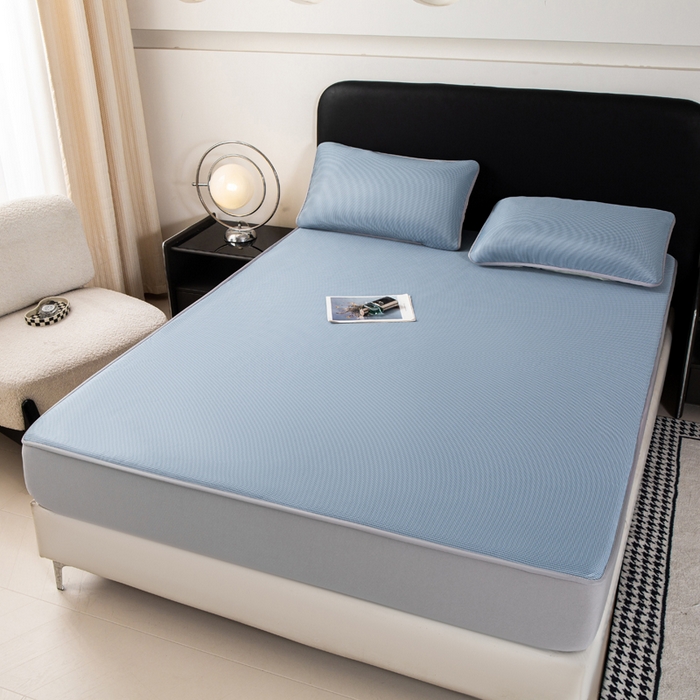 91家纺网 家纺一手货源 找家纺 春寻家纺 2026春夏新款千鸟格碳光冰丝席复合三明治款凉席席子 千鸟格-蓝色-床笠款