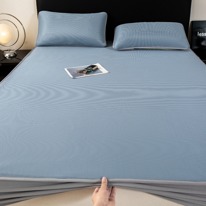 91家纺网 家纺一手货源 找家纺 春寻家纺 2026春夏新款千鸟格碳光冰丝席复合三明治款凉席席子 千鸟格-蓝色-床笠款