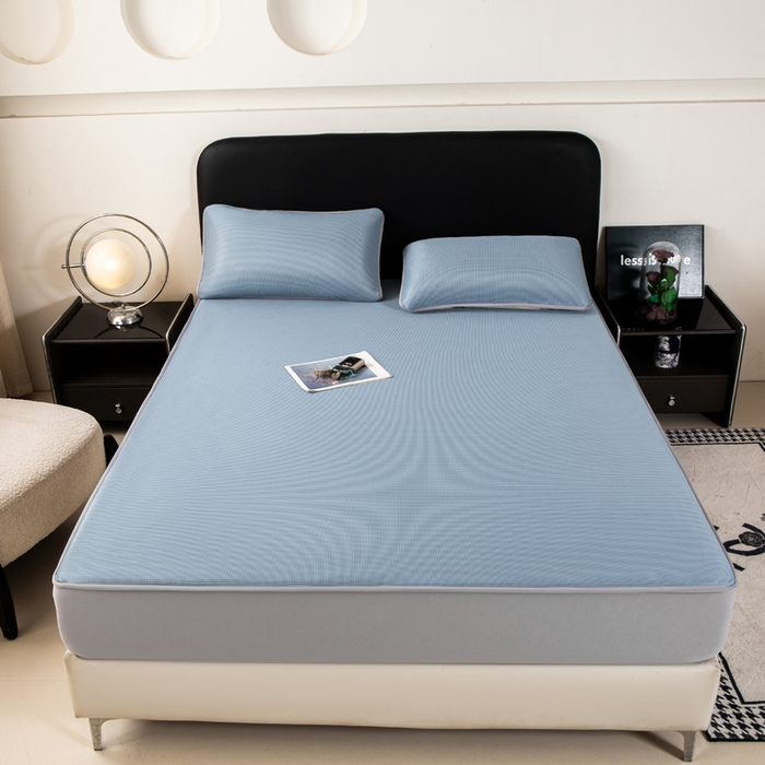 91家纺网 家纺一手货源 找家纺 春寻家纺 2026春夏新款千鸟格碳光冰丝席复合三明治款凉席席子 千鸟格-蓝色-床笠款