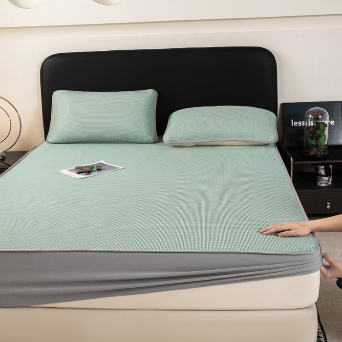 91家纺网 家纺一手货源 找家纺 春寻家纺 2026春夏新款千鸟格碳光冰丝席复合三明治款凉席席子 千鸟格-墨绿-床笠款