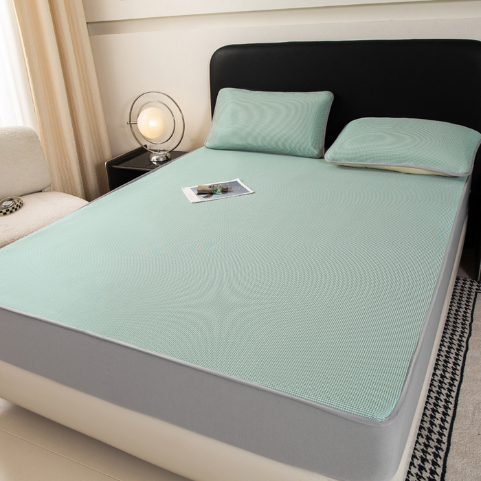 91家纺网 家纺一手货源 找家纺 春寻家纺 2026春夏新款千鸟格碳光冰丝席复合三明治款凉席席子 千鸟格-墨绿-床笠款