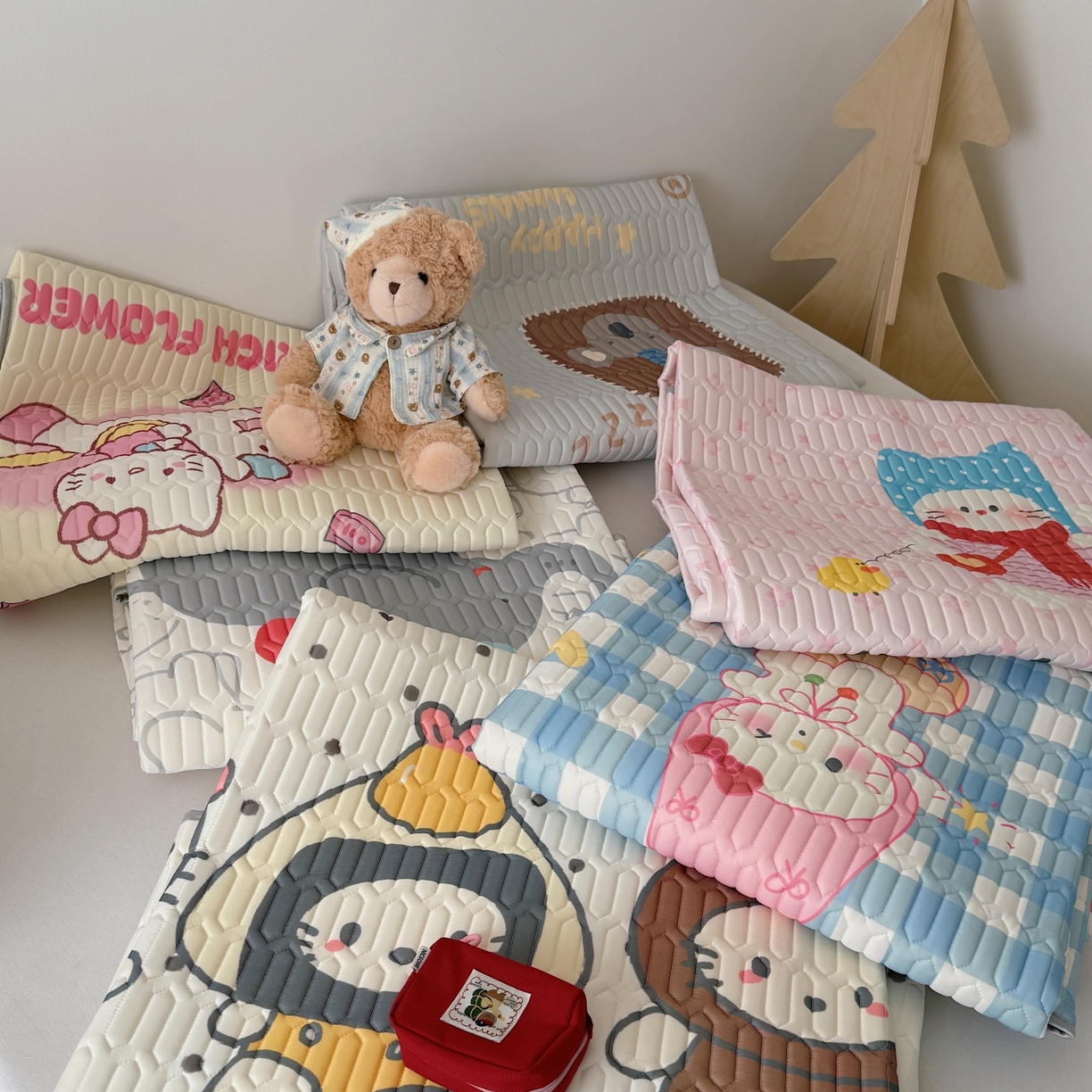 91家纺网 家纺一手货源 找家纺 （总）顾里家纺 2026春夏新款A类凉感丝大版乳胶席三件套凉席席子