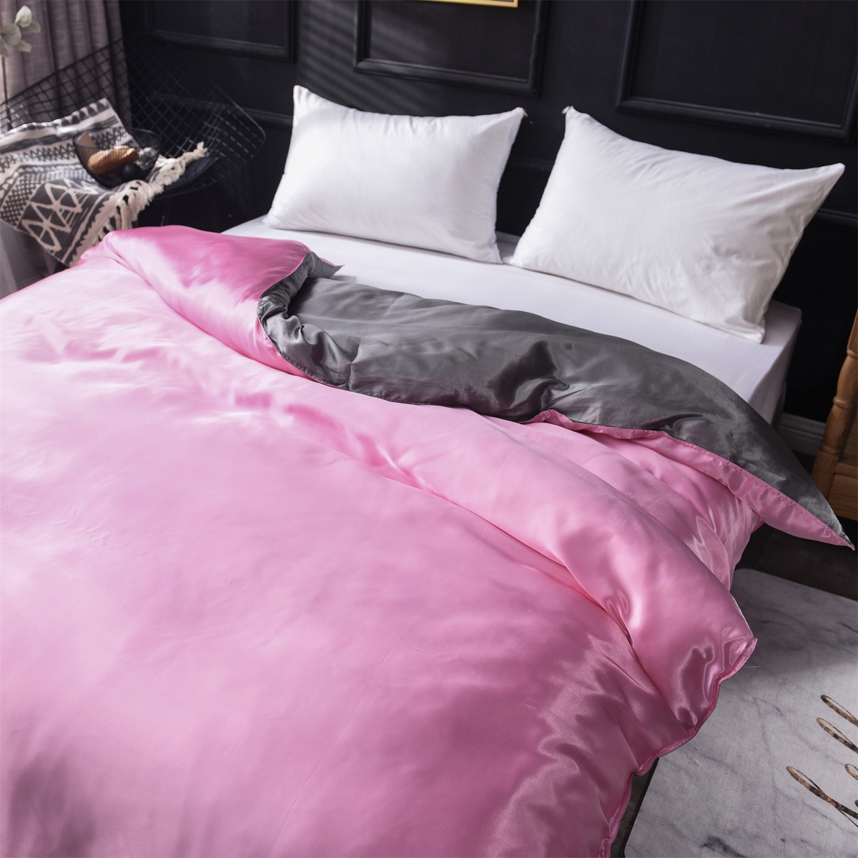 91家纺网 家纺一手货源 找家纺 经年 2026新款特价款丝绸冰丝四件套 粉色银灰