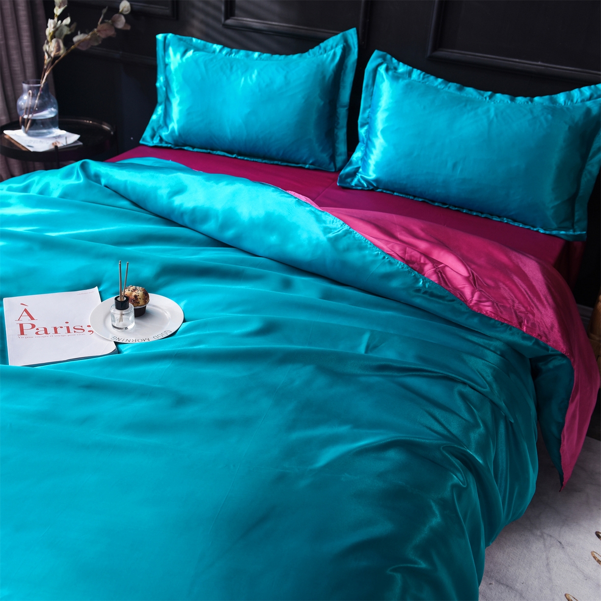 91家纺网 家纺一手货源 找家纺 经年 2026新款特价款丝绸冰丝四件套 湖蓝玫红