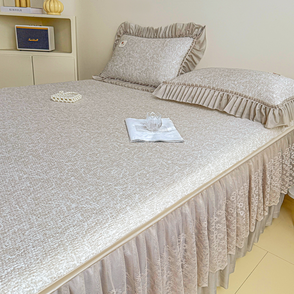 91家纺网 家纺一手货源 找家纺 情恒家纺 2026春夏新款PE提花肌理纹床笠式床裙席凉席席子-安娜 安娜-星辰灰