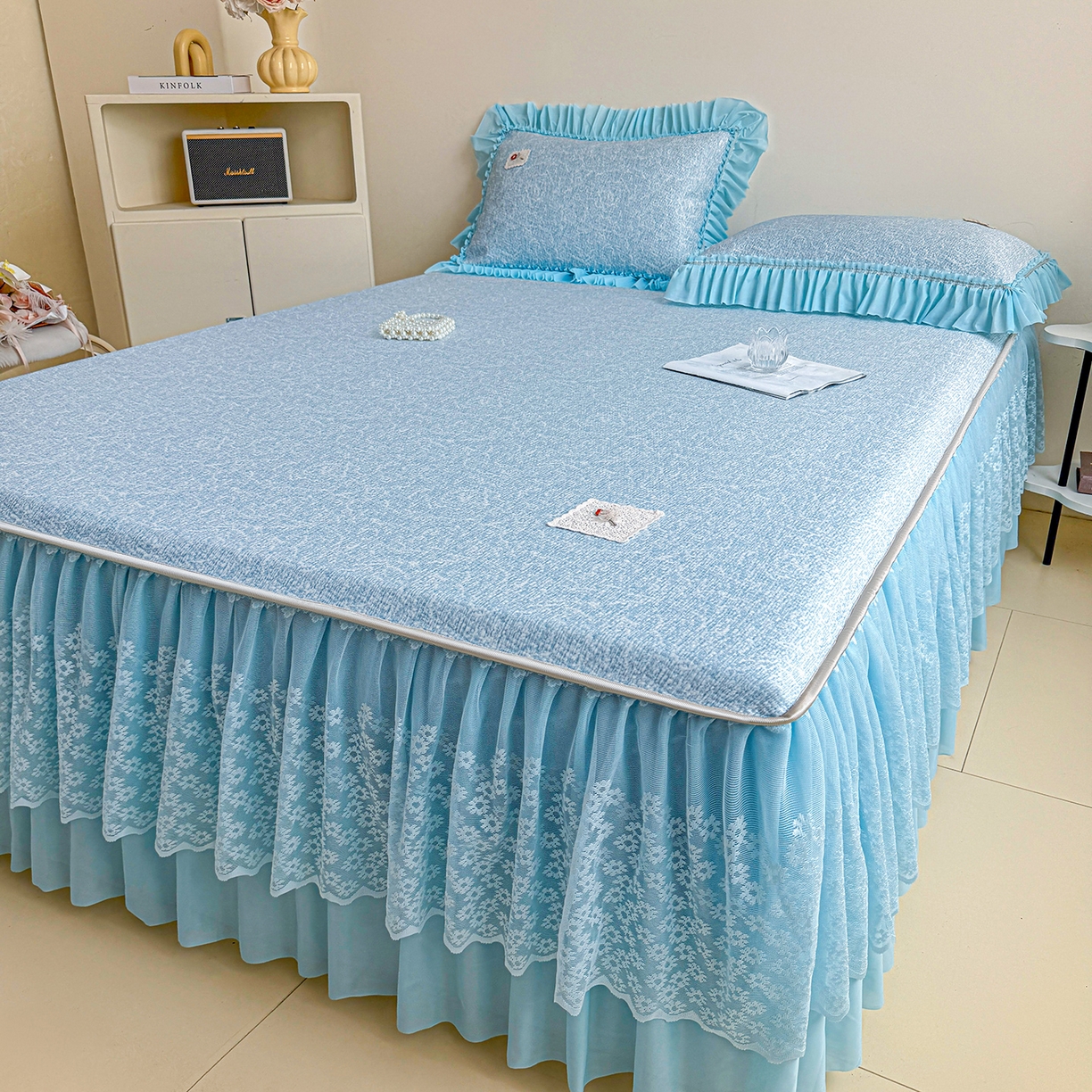 91家纺网 家纺一手货源 找家纺 情恒家纺 2026春夏新款PE提花肌理纹床笠式床裙席凉席席子-安娜 安娜-晚安蓝