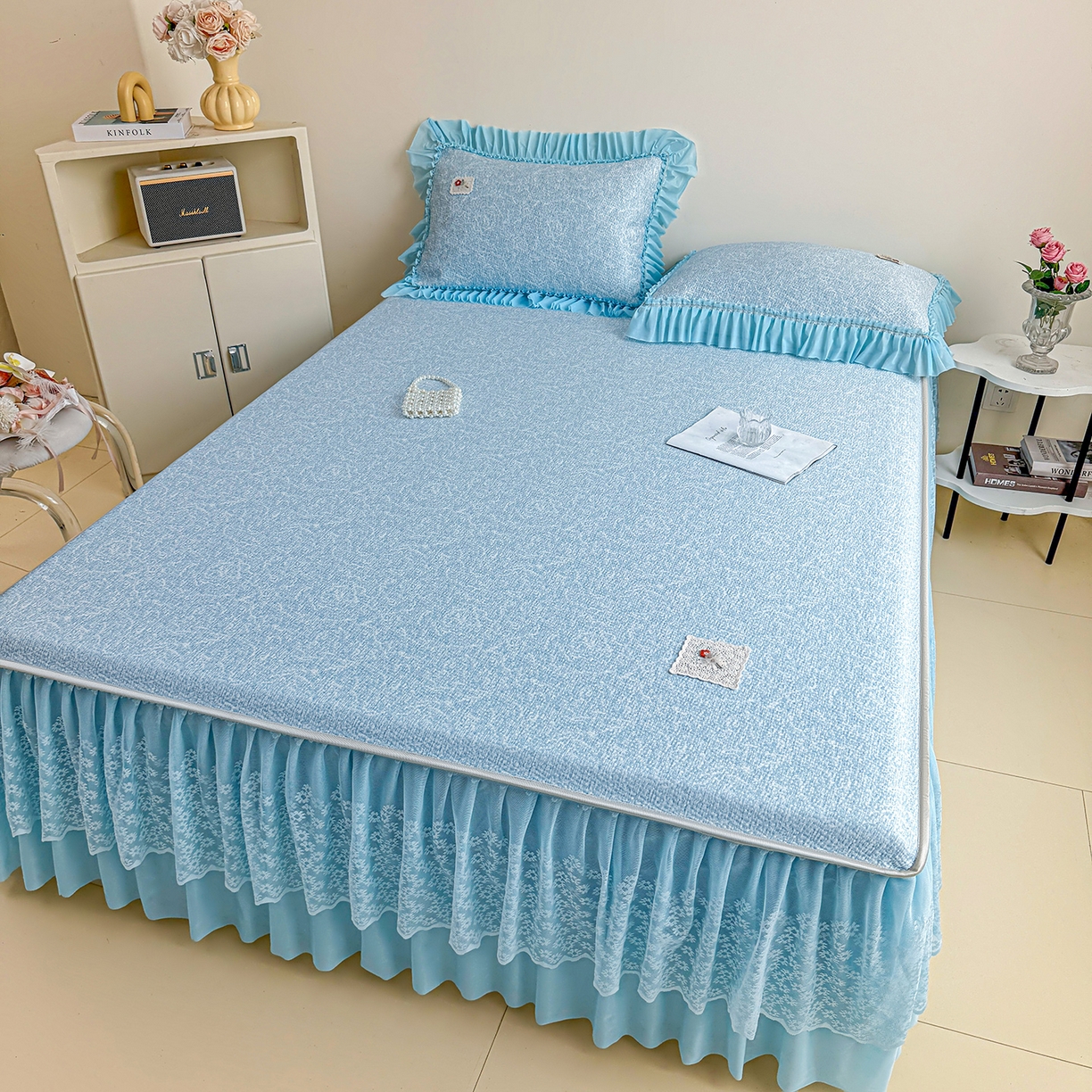 91家纺网 家纺一手货源 找家纺 情恒家纺 2026春夏新款PE提花肌理纹床笠式床裙席凉席席子-安娜 安娜-晚安蓝