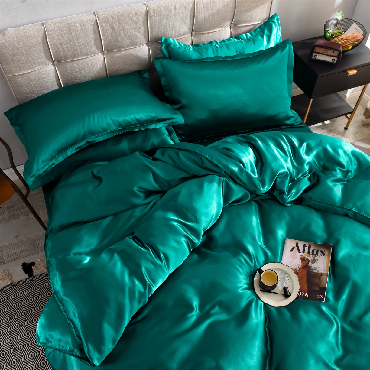 91家纺网 家纺一手货源 找家纺 经年 2026新款特价款丝绸冰丝四件套 墨绿