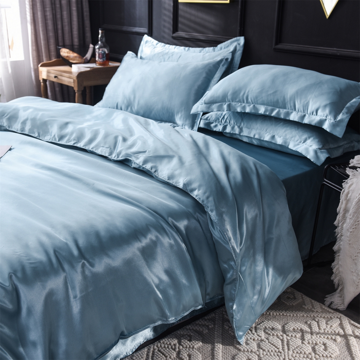 91家纺网 家纺一手货源 找家纺 经年 2026新款特价款丝绸冰丝四件套 浅蓝