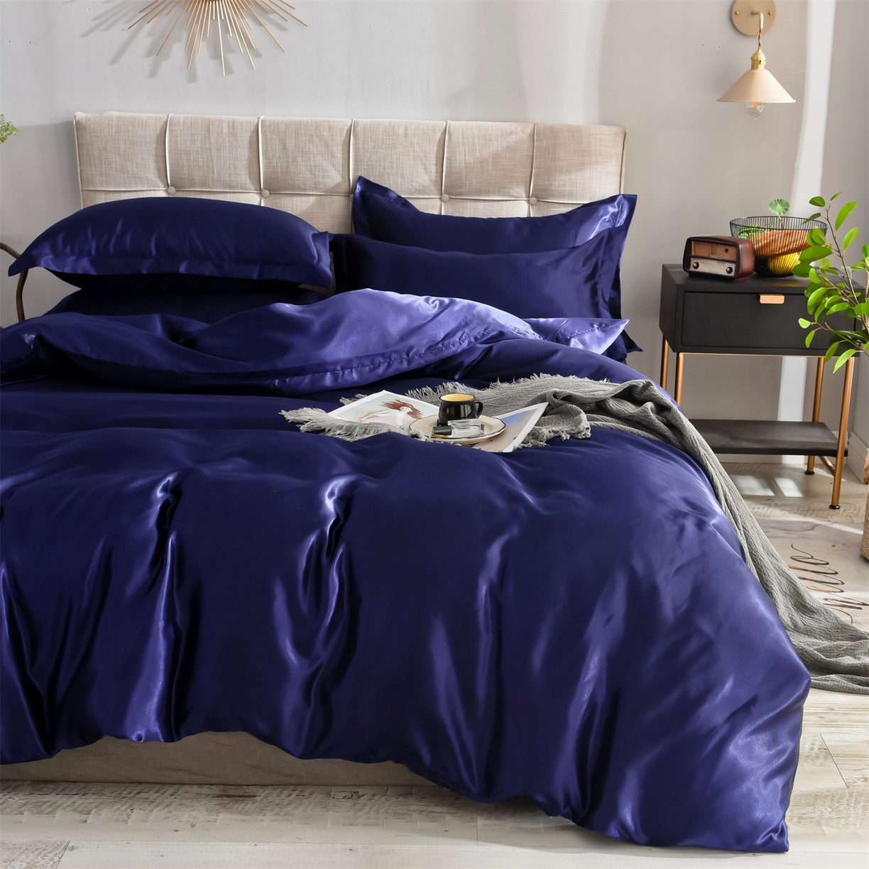 91家纺网 家纺一手货源 找家纺 经年 2026新款特价款丝绸冰丝四件套 深蓝