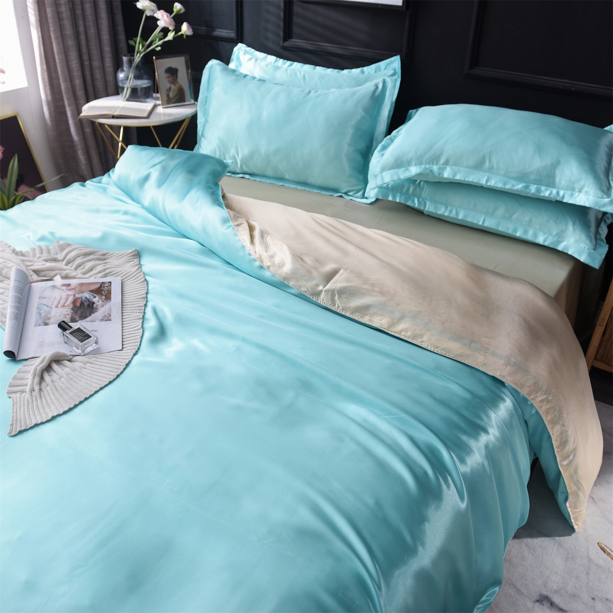 91家纺网 家纺一手货源 找家纺 经年 2026新款特价款丝绸冰丝四件套 水蓝金色