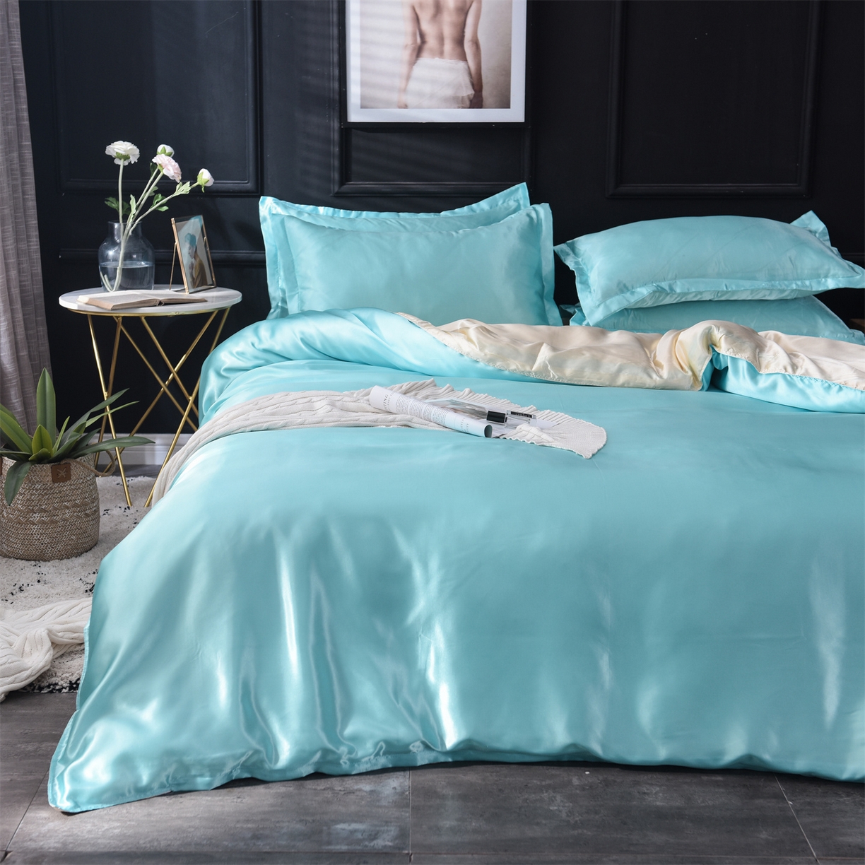 91家纺网 家纺一手货源 找家纺 经年 2026新款特价款丝绸冰丝四件套 水蓝金色