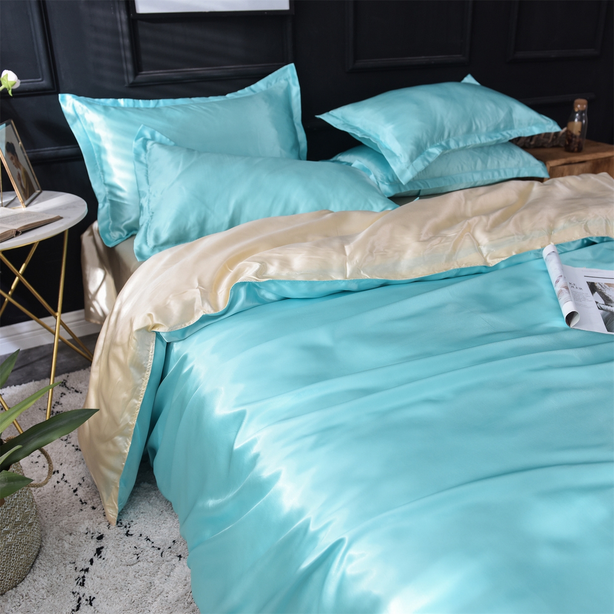 91家纺网 家纺一手货源 找家纺 经年 2026新款特价款丝绸冰丝四件套 水蓝金色