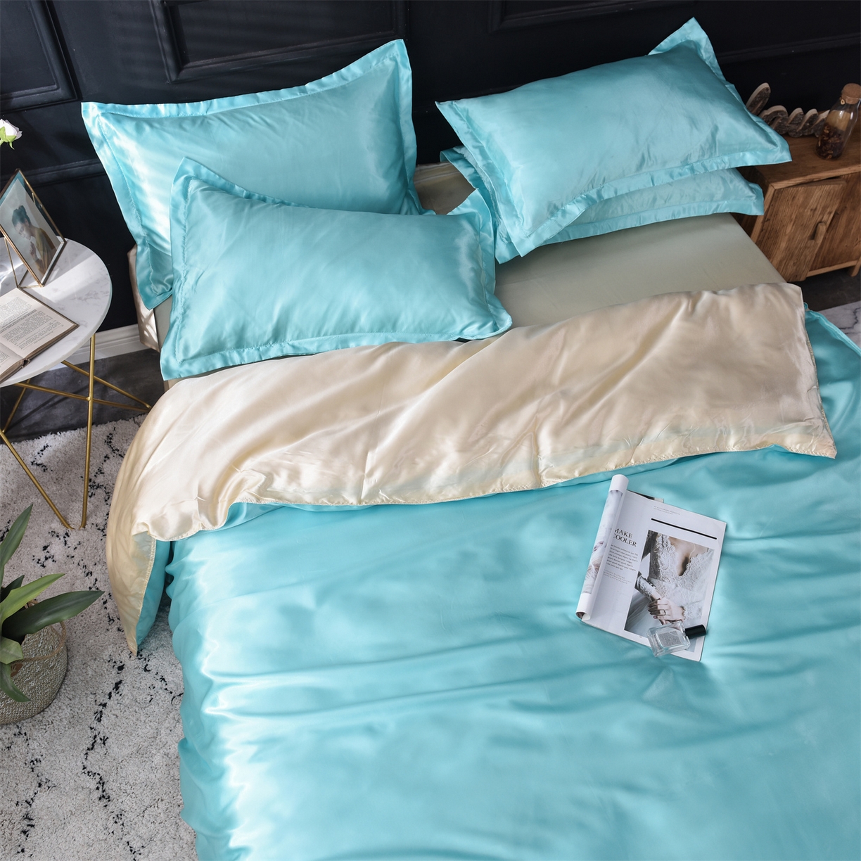 91家纺网 家纺一手货源 找家纺 经年 2026新款特价款丝绸冰丝四件套 水蓝金色