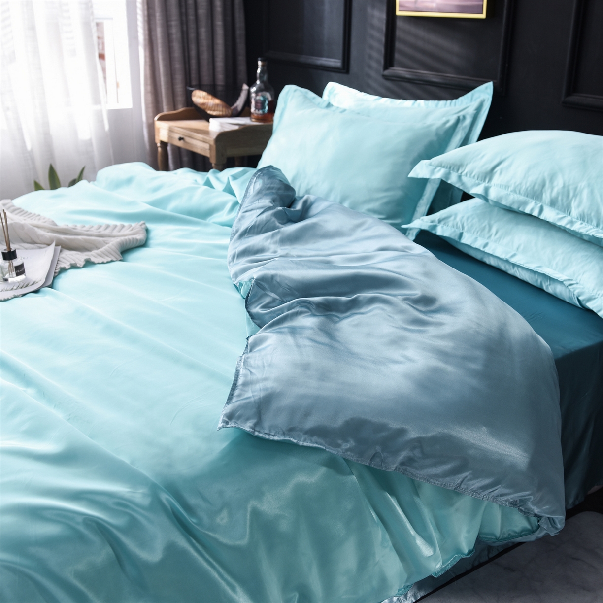 91家纺网 家纺一手货源 找家纺 经年 2026新款特价款丝绸冰丝四件套 水蓝浅蓝