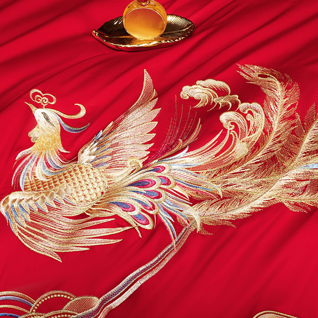 91家纺网 家纺一手货源 找家纺 柏拉图 2026新款长绒棉纯棉贡缎全工艺刺绣婚庆四件套多件套 盘龙飞凤