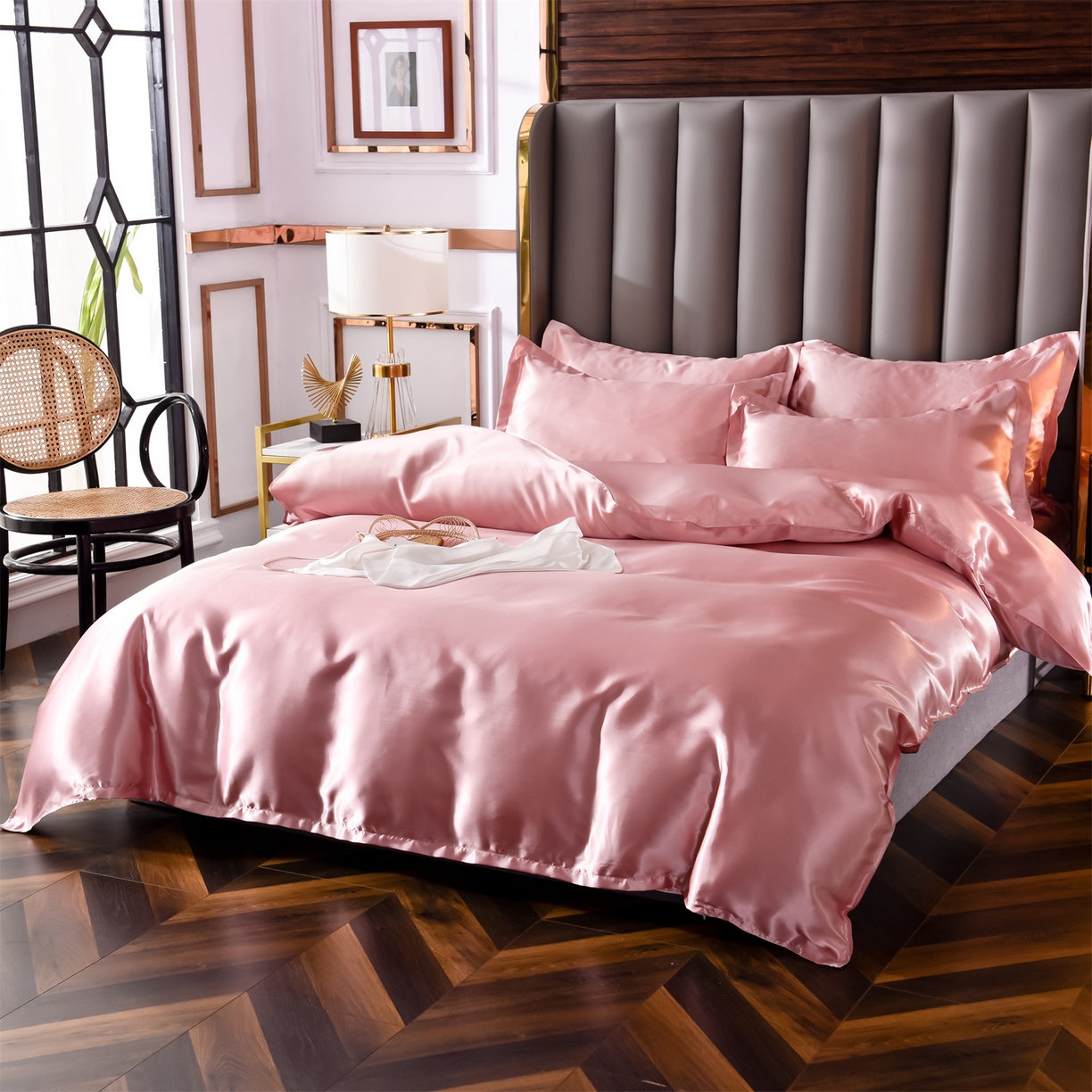 91家纺网 家纺一手货源 找家纺 经年 2026新款特价款丝绸冰丝四件套 胭脂粉