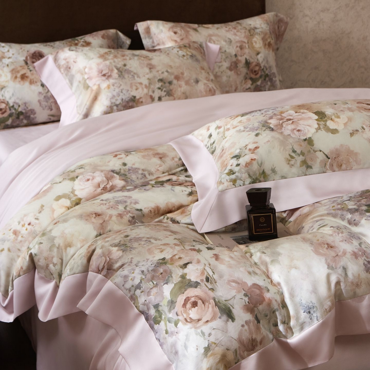 91家纺网 家纺一手货源 找家纺 南通朵美纺织品有限公司 2026新款100支天丝系列夏被四件套四件套 花闻如是