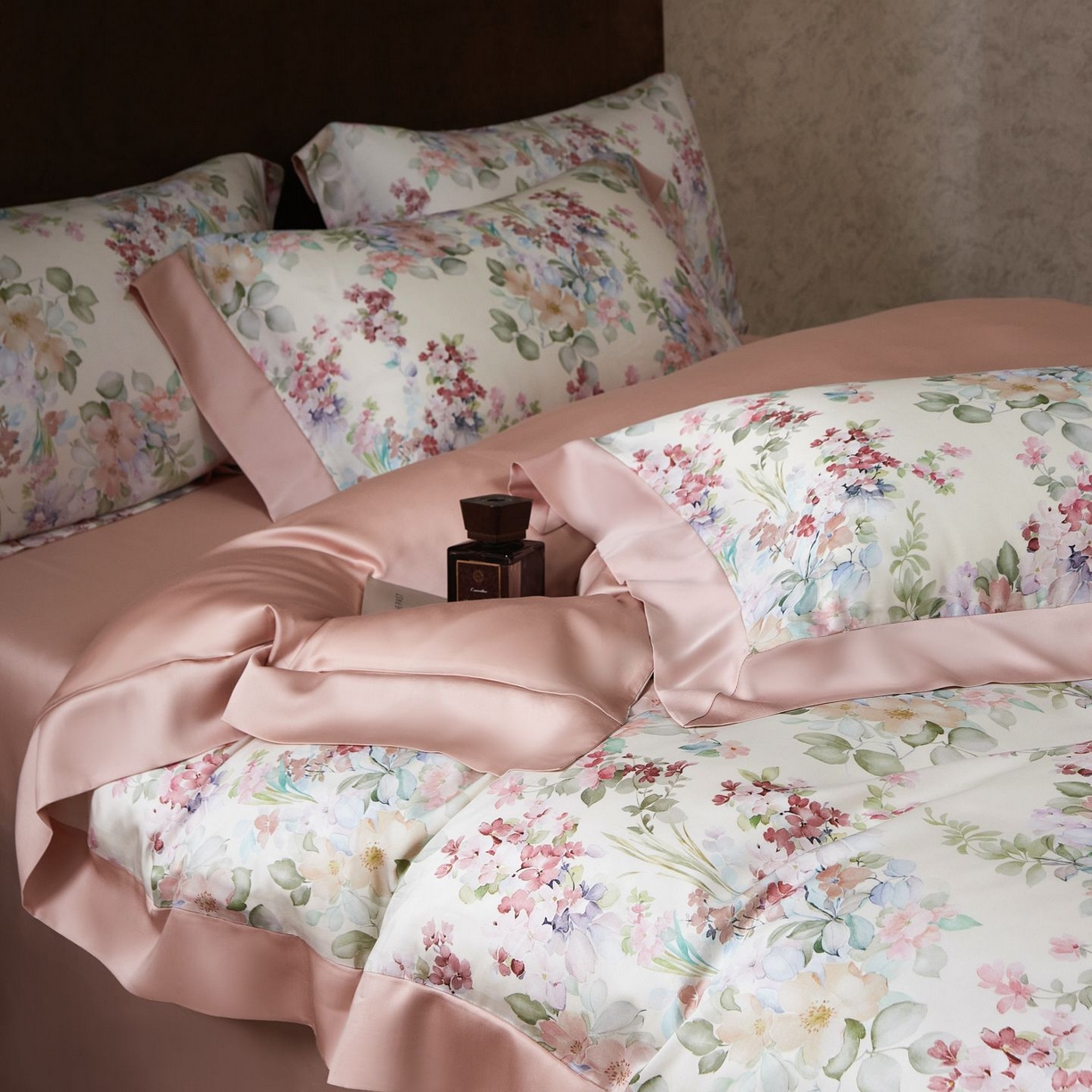 91家纺网 家纺一手货源 找家纺 南通朵美纺织品有限公司 2026新款100支天丝系列夏被四件套四件套 紫薇物语