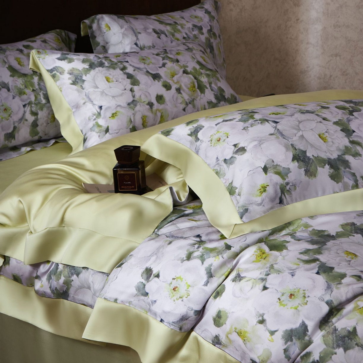 91家纺网 家纺一手货源 找家纺 南通朵美纺织品有限公司 2026新款100支天丝系列夏被四件套四件套 春色满园