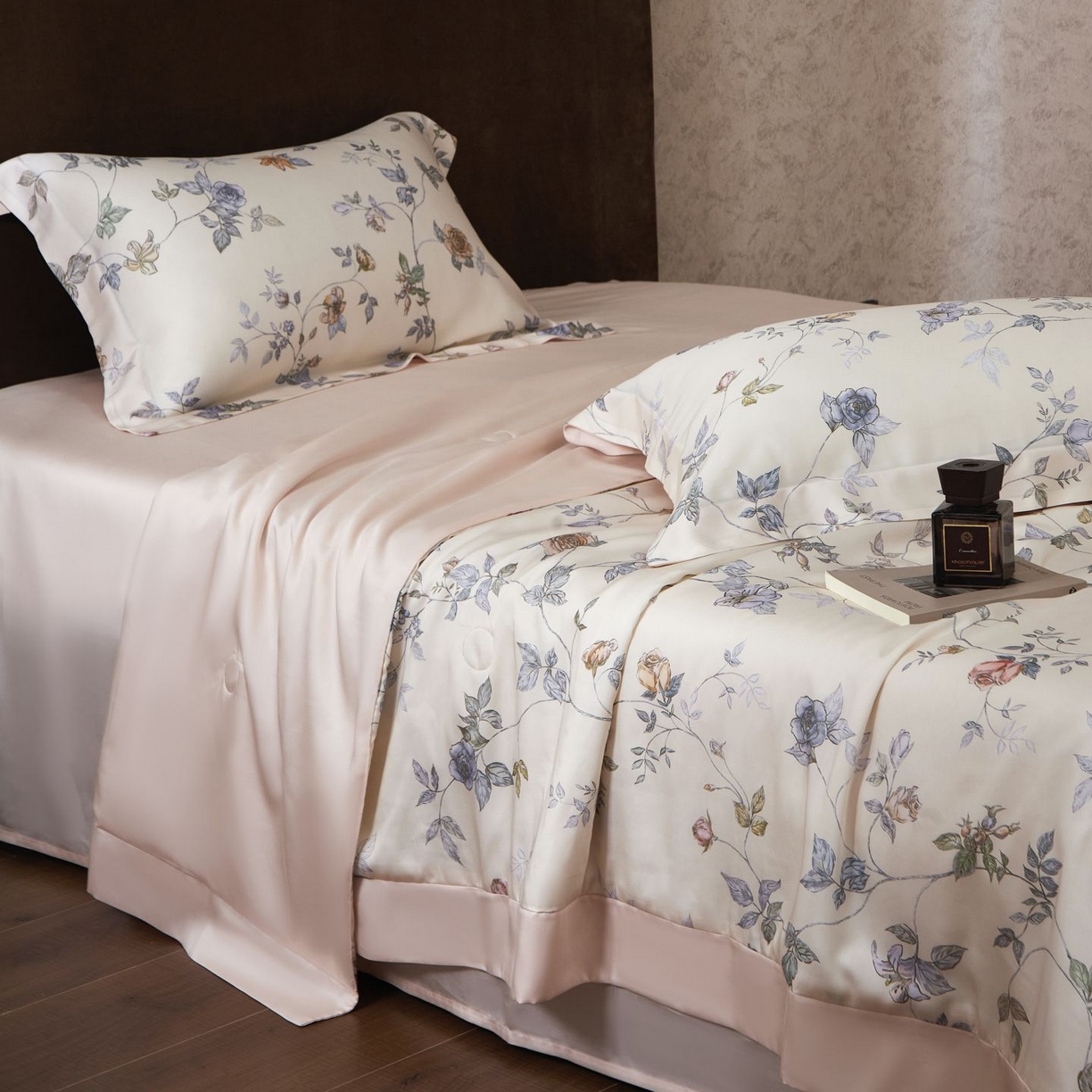 91家纺网 家纺一手货源 找家纺 南通朵美纺织品有限公司 2026新款100支天丝系列夏被四件套 盎然生趣