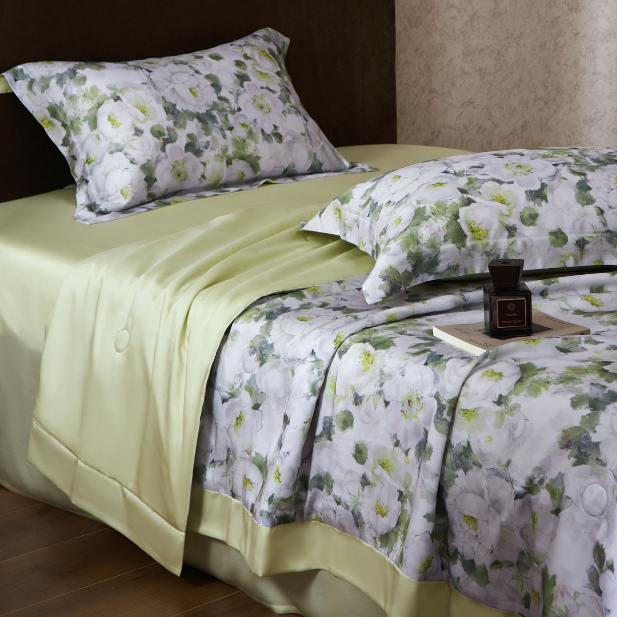 91家纺网 家纺一手货源 找家纺 南通朵美纺织品有限公司 2026新款100支天丝系列夏被四件套 春色满园