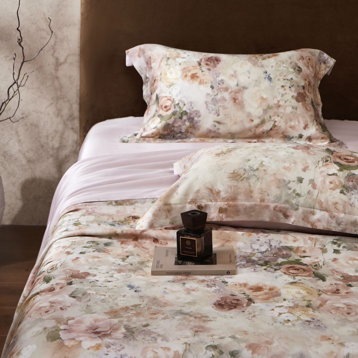 91家纺网 家纺一手货源 找家纺 南通朵美纺织品有限公司 2026新款100支天丝系列夏被四件套 花闻如是