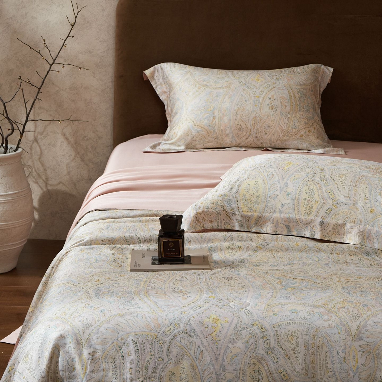 91家纺网 家纺一手货源 找家纺 南通朵美纺织品有限公司 2026新款100支天丝系列夏被四件套 莱欧风情