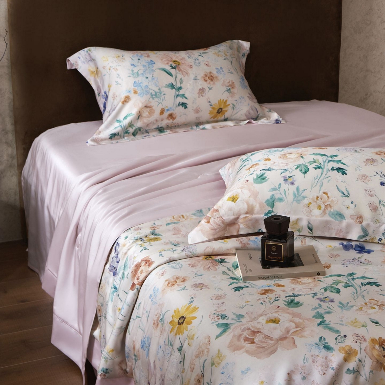 91家纺网 家纺一手货源 找家纺 南通朵美纺织品有限公司 2026新款100支天丝系列夏被四件套 罗曼蒂克