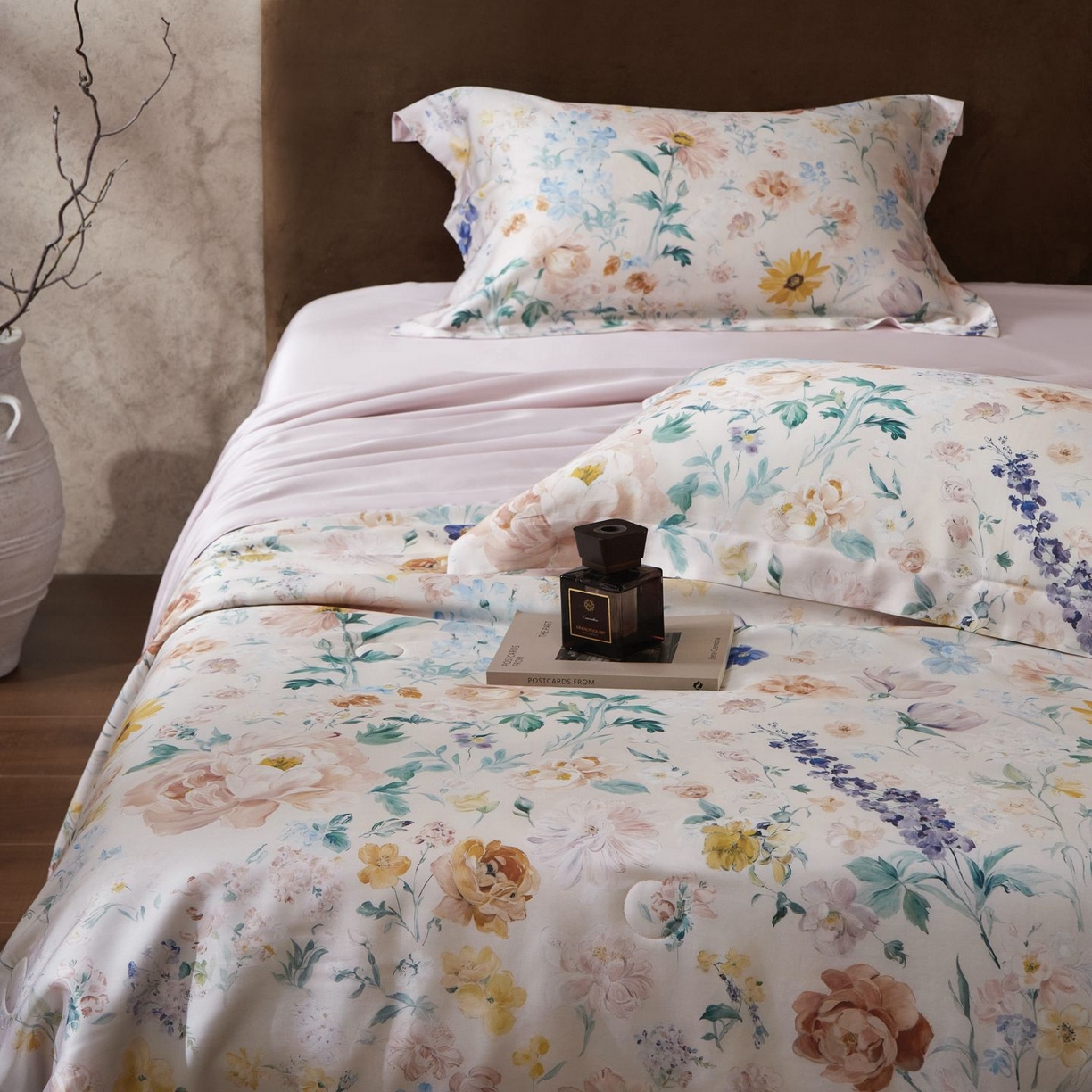 91家纺网 家纺一手货源 找家纺 南通朵美纺织品有限公司 2026新款100支天丝系列夏被四件套 罗曼蒂克