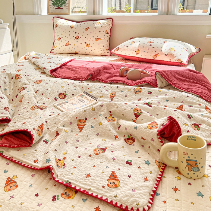 91家纺网 家纺一手货源 找家纺 梵希雅 2026新款泡芙纱三角针床盖夏被四件套 旧街星星