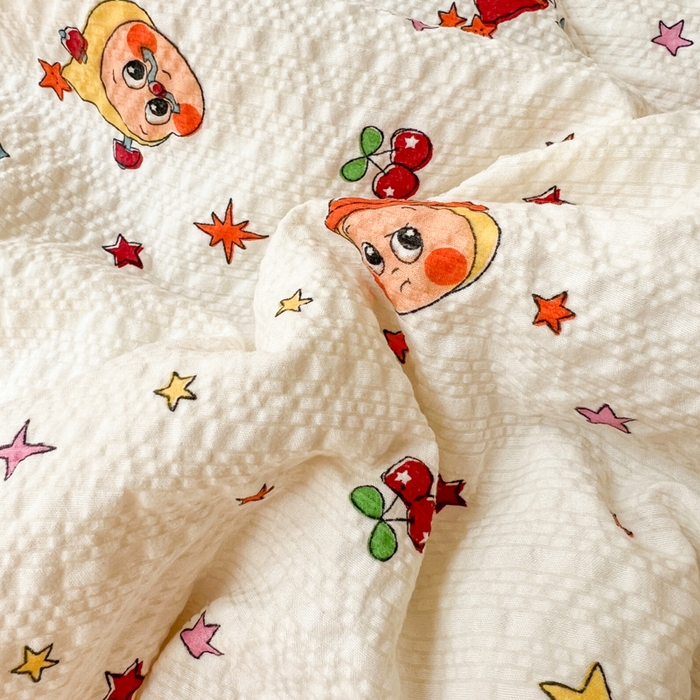 91家纺网 家纺一手货源 找家纺 梵希雅 2026新款泡芙纱三角针床盖夏被四件套 旧街星星