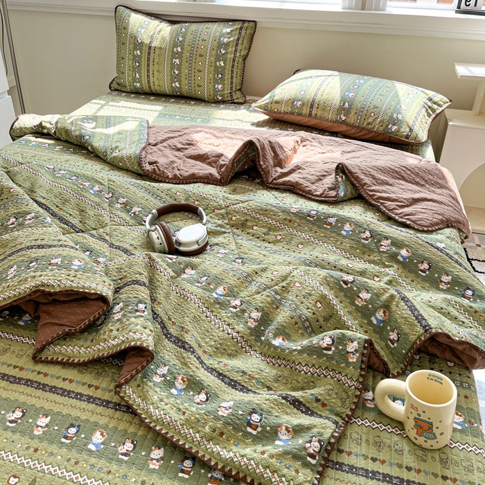 91家纺网 家纺一手货源 找家纺 梵希雅 2026新款泡芙纱三角针床盖夏被四件套 森林描绘