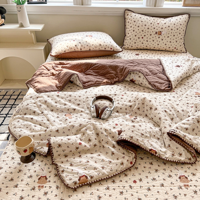 91家纺网 家纺一手货源 找家纺 梵希雅 2026新款泡芙纱三角针床盖夏被四件套 田园兔