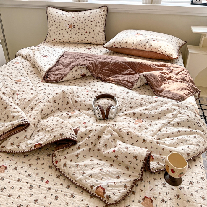 91家纺网 家纺一手货源 找家纺 梵希雅 2026新款泡芙纱三角针床盖夏被四件套 田园兔