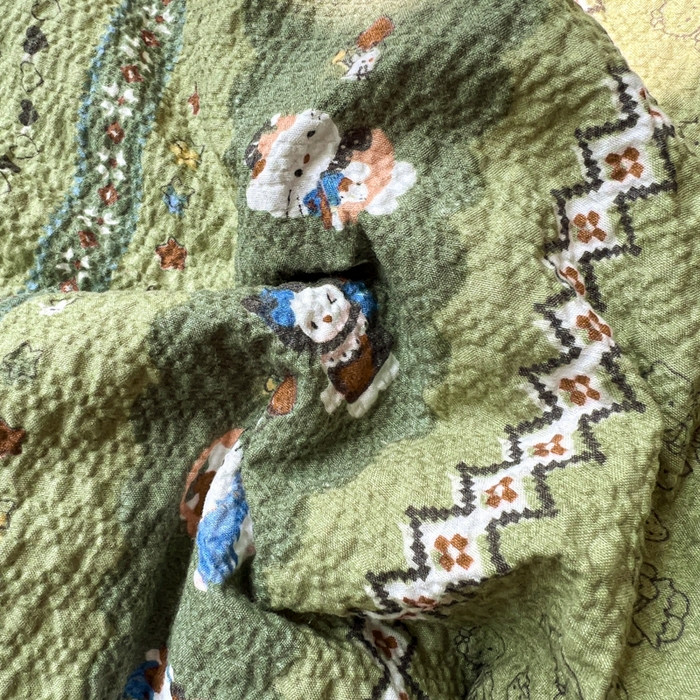 91家纺网 家纺一手货源 找家纺 梵希雅 2026新款泡芙纱三角针床盖夏被四件套 森林描绘