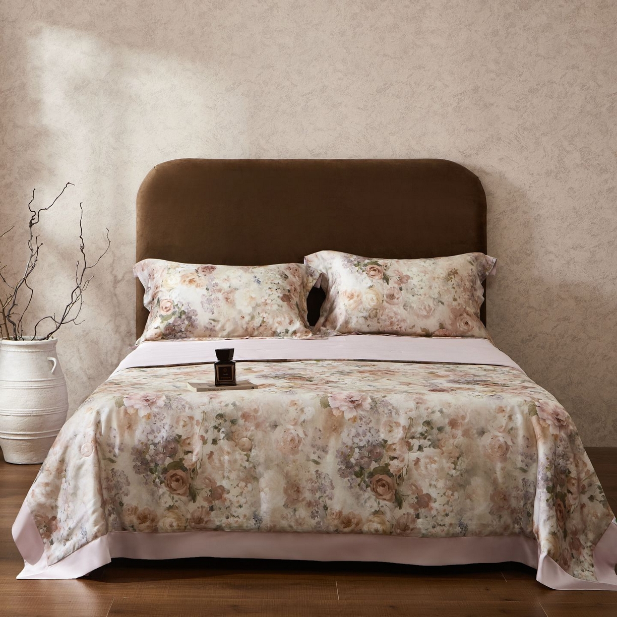 91家纺网 家纺一手货源 找家纺 南通朵美纺织品有限公司 2026新款100支天丝系列夏被 花闻如是