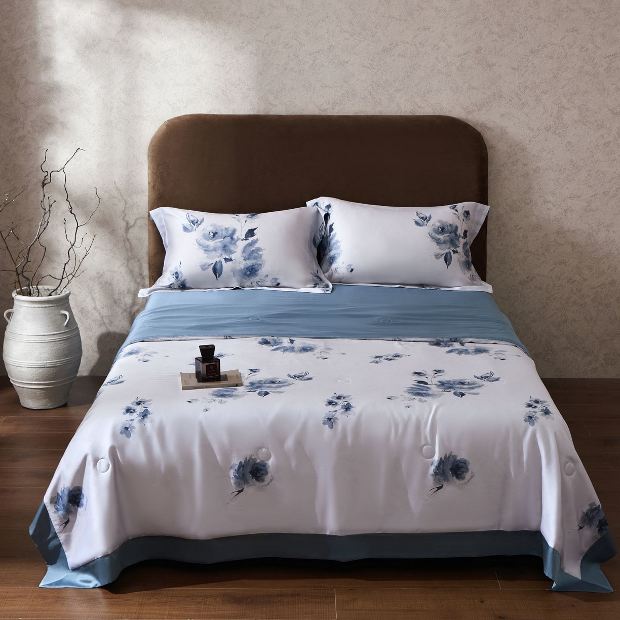 91家纺网 家纺一手货源 找家纺 南通朵美纺织品有限公司 2026新款100支天丝系列夏被 水墨丹青