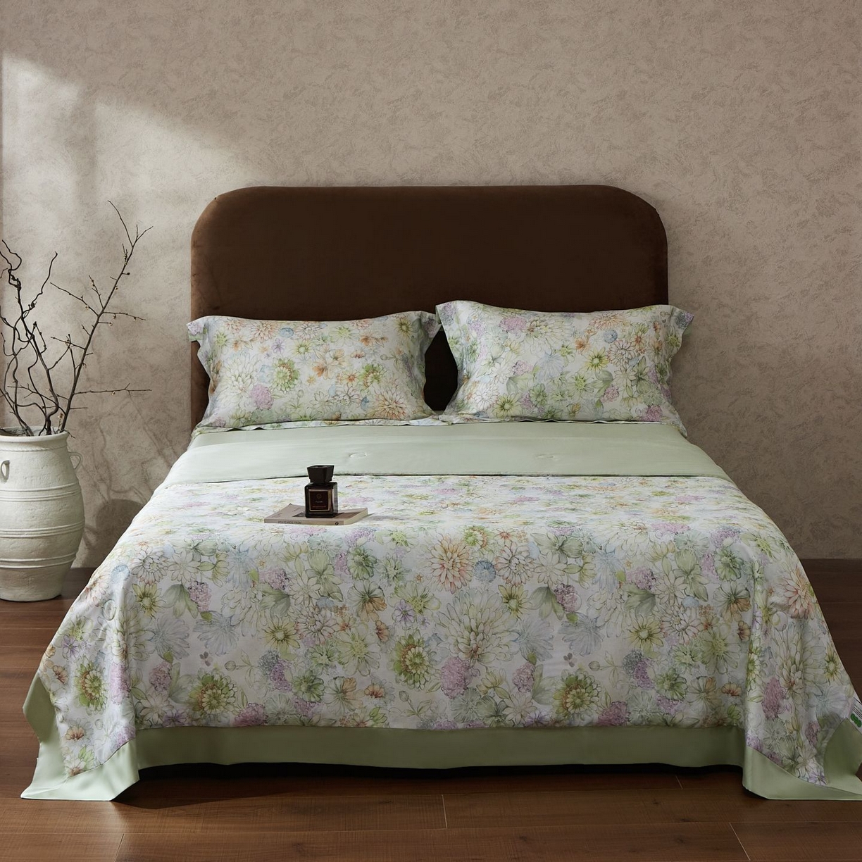 91家纺网 家纺一手货源 找家纺 南通朵美纺织品有限公司 2026新款100支天丝系列夏被 绿意盎然