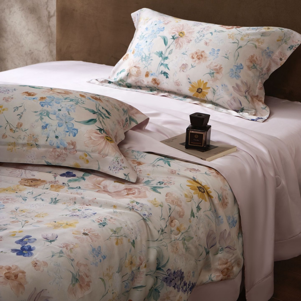 91家纺网 家纺一手货源 找家纺 南通朵美纺织品有限公司 2026新款100支天丝系列夏被 罗曼蒂克