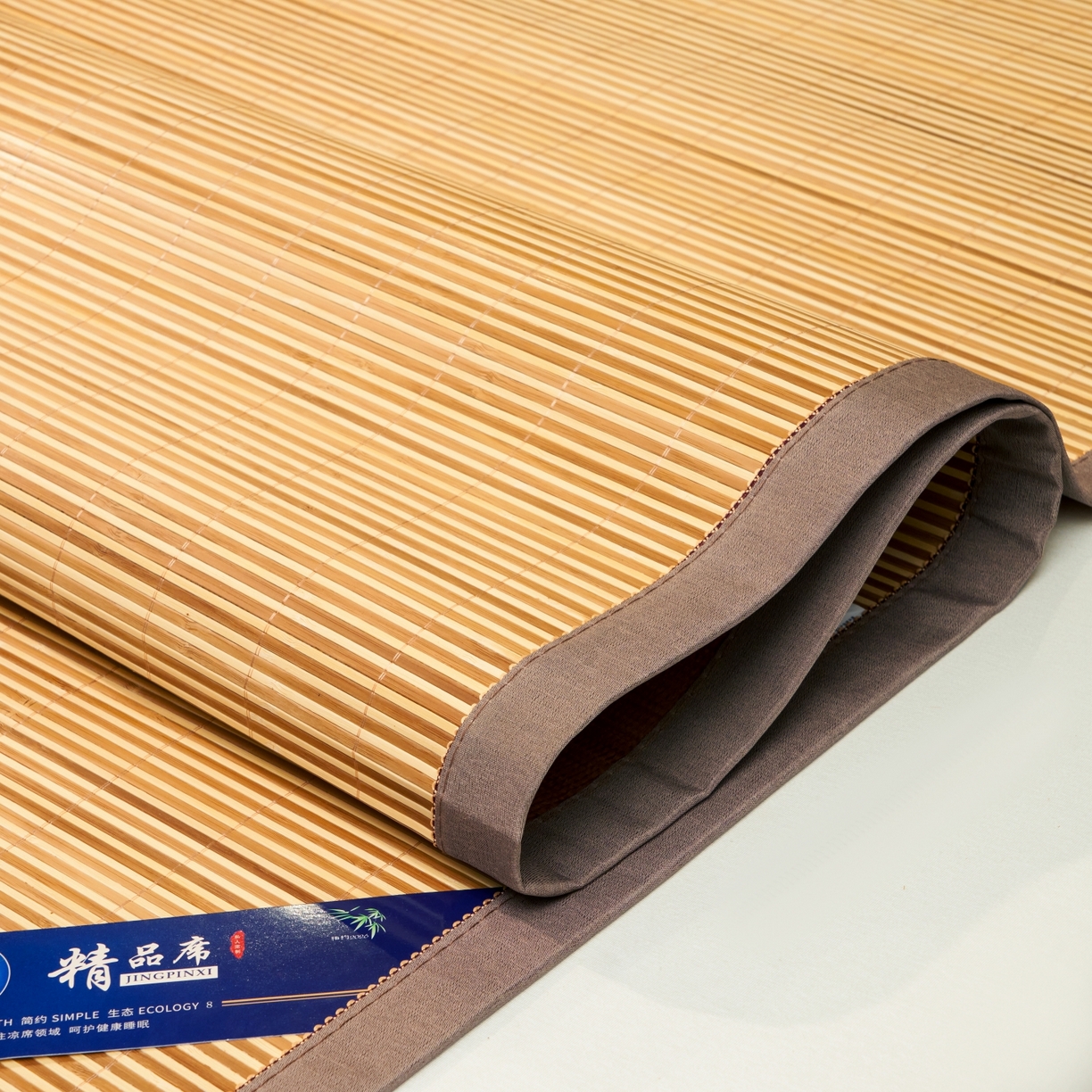 91家纺网 家纺一手货源 找家纺 思雅庭 2026新款艾草宽边绣花驱蚊席凉席竹席 清凉艾草