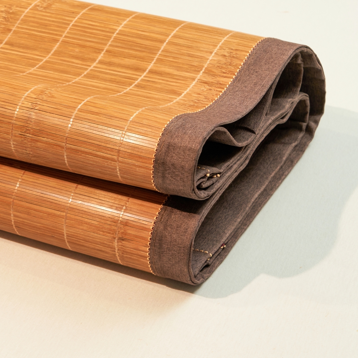 91家纺网 家纺一手货源 找家纺 思雅庭 2026新款艾草宽边绣花驱蚊席凉席竹席 艾草养生席