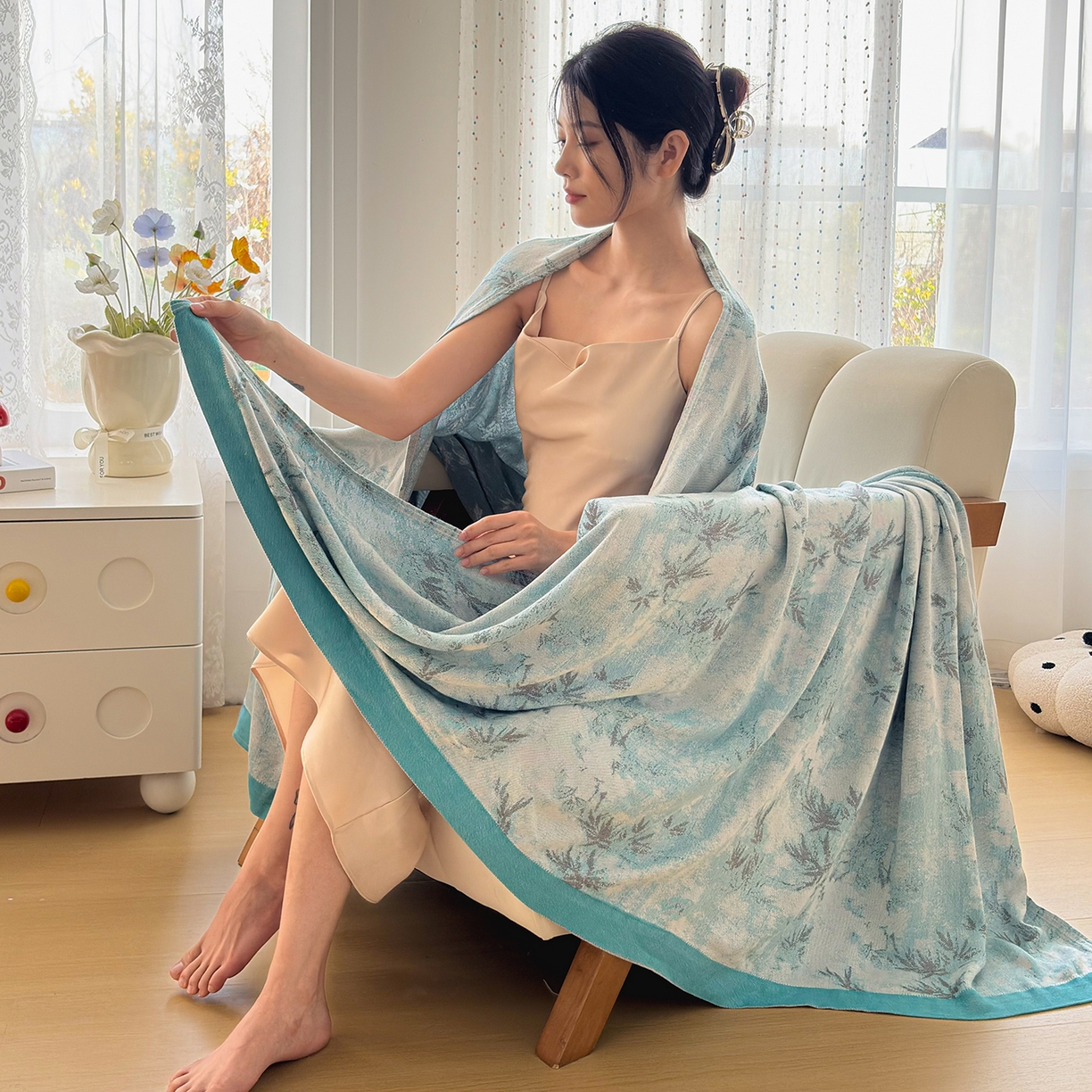 91家纺网 家纺一手货源 找家纺 棠薇家纺 2026新款竹纤维毯子冷感毯毛巾被柔滑多功能夏凉毯盖毯纱发毯办公室午休毯 竹韵蓝调