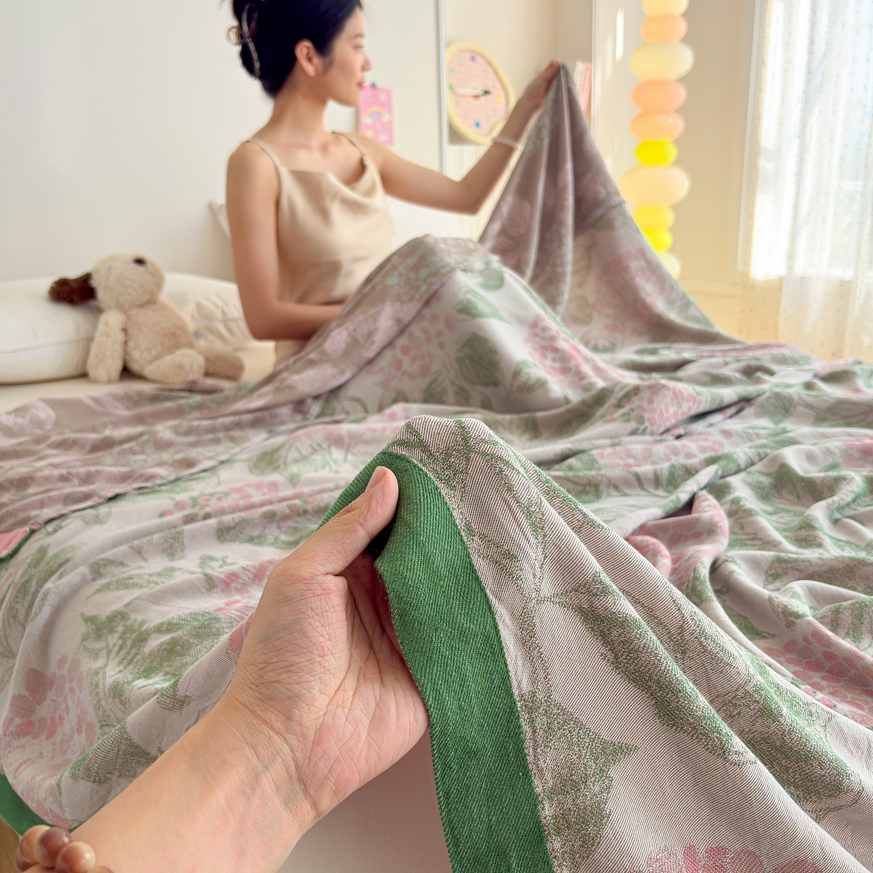 91家纺网 家纺一手货源 找家纺 棠薇家纺 2026新款竹纤维毯子冷感毯毛巾被柔滑多功能夏凉毯盖毯纱发毯办公室午休毯 夏花