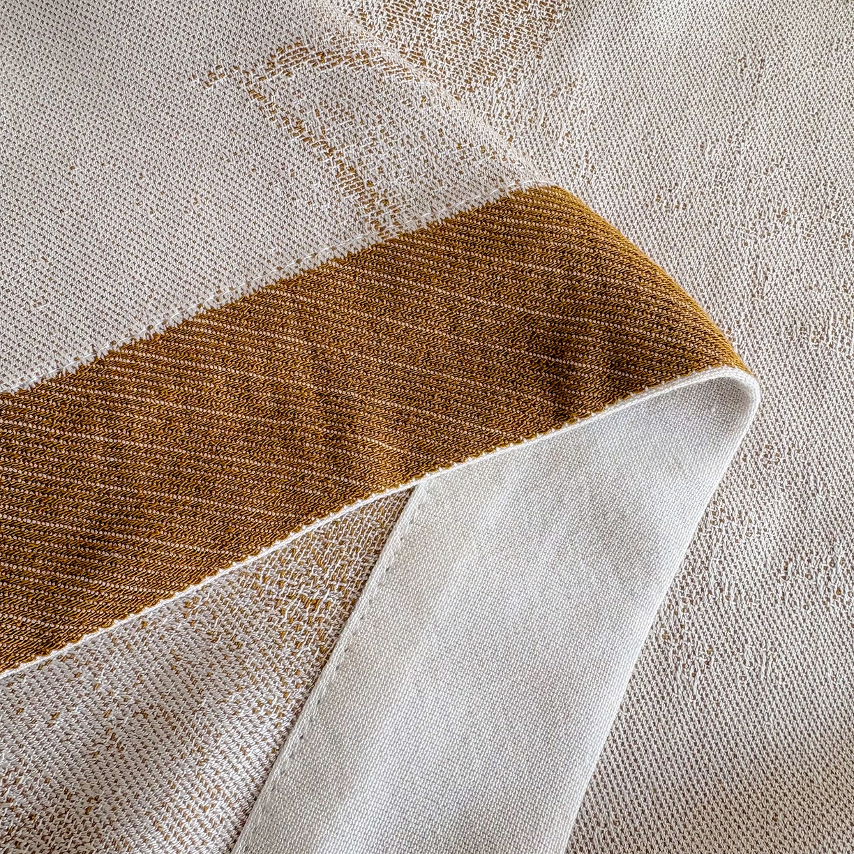 91家纺网 家纺一手货源 找家纺 棠薇家纺 2026新款竹纤维毯子冷感毯毛巾被柔滑多功能夏凉毯盖毯纱发毯办公室午休毯 爱意玫瑰