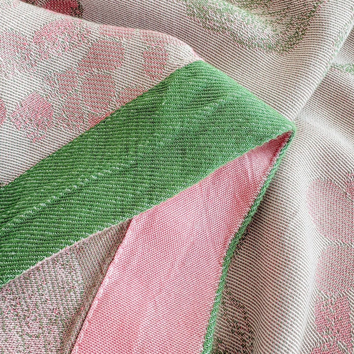 91家纺网 家纺一手货源 找家纺 棠薇家纺 2026新款竹纤维毯子冷感毯毛巾被柔滑多功能夏凉毯盖毯纱发毯办公室午休毯 夏花